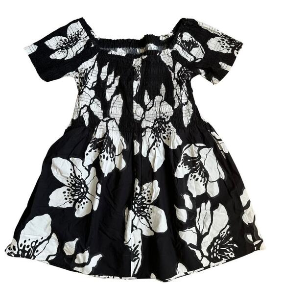 NWT H&M Off Shoulder Smocked-Bodice Dress Floral Print Black & White XXL - Picture 5 of 8
